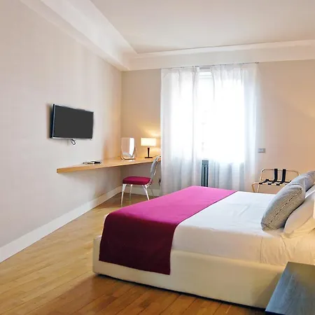 Adamas Luxury דירה *