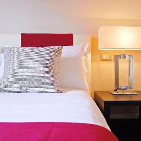 Adamas Luxury רומא