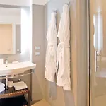 Adamas Luxury Apartment Rom